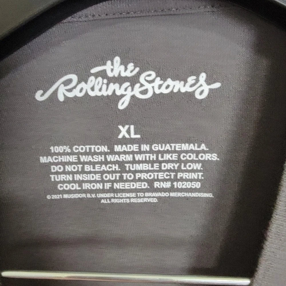The Rolling Stones Tongue and Lips Hot Lips 100% Cotton Licensed Band Tee XL - Picture 4 of 4